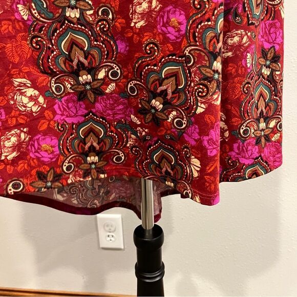 LuLaRoe Carly Floral paisley Patterned short sleeve a-line Dress size XS - Picture 4 of 11